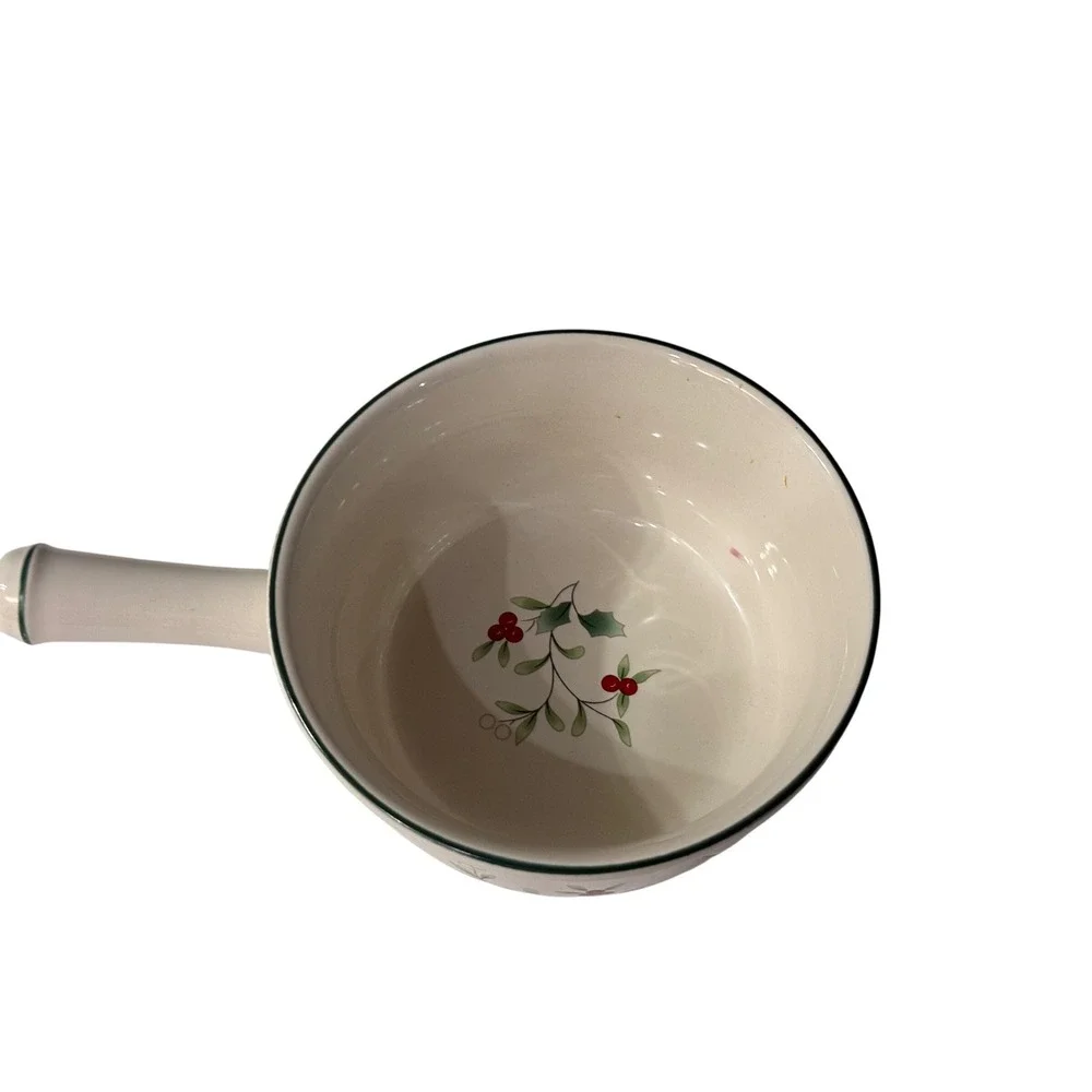 Pfaltzgraff winterberry handled